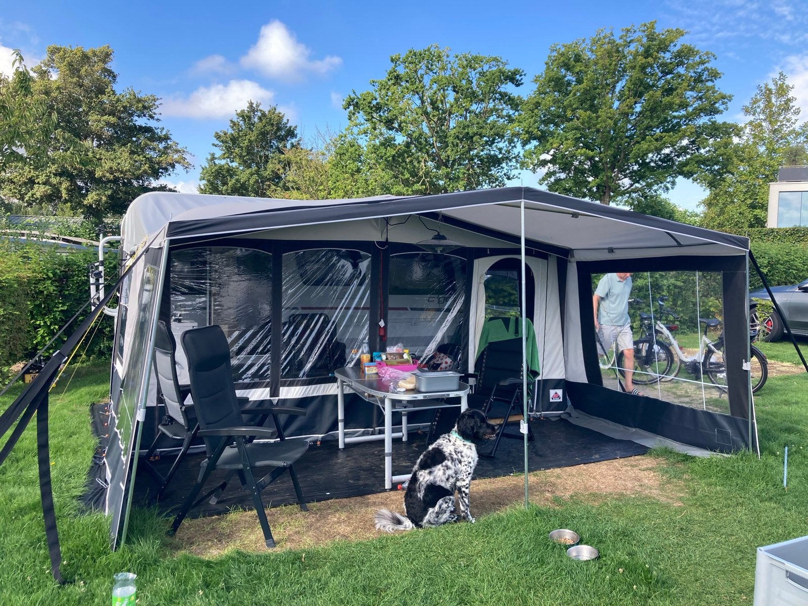 Dethleffs C'go! Caravan uit 2017 met voortent en fietsenrek, Rondzit, Omvormbare zithoek, Particulier, Dethleffs