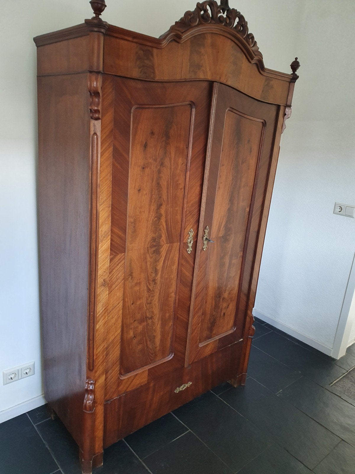 Antieke Mahonie Kuifkast - Prachtige Vintage Kledingkast, Ophalen