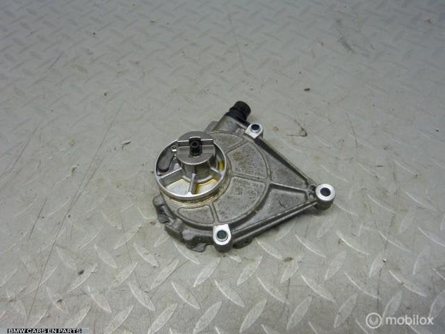Vacuum pomp BMW 3-serie F30 F20 F31 F32 F33 N20 en n26 motor, Gebruikt, Ophalen of Verzenden, BMW, BMW