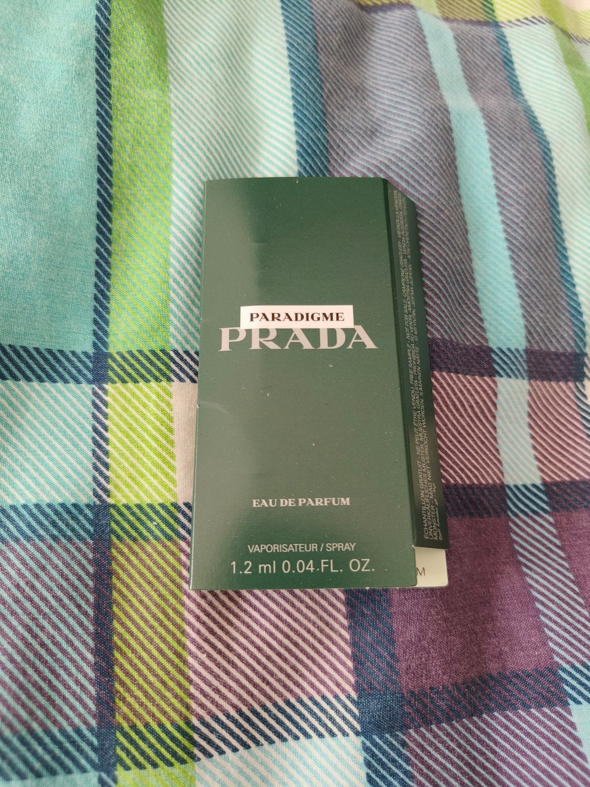 Prada Paradigme Eau de Parfum  1.2 ml sample, Ophalen of Verzenden, Nieuw