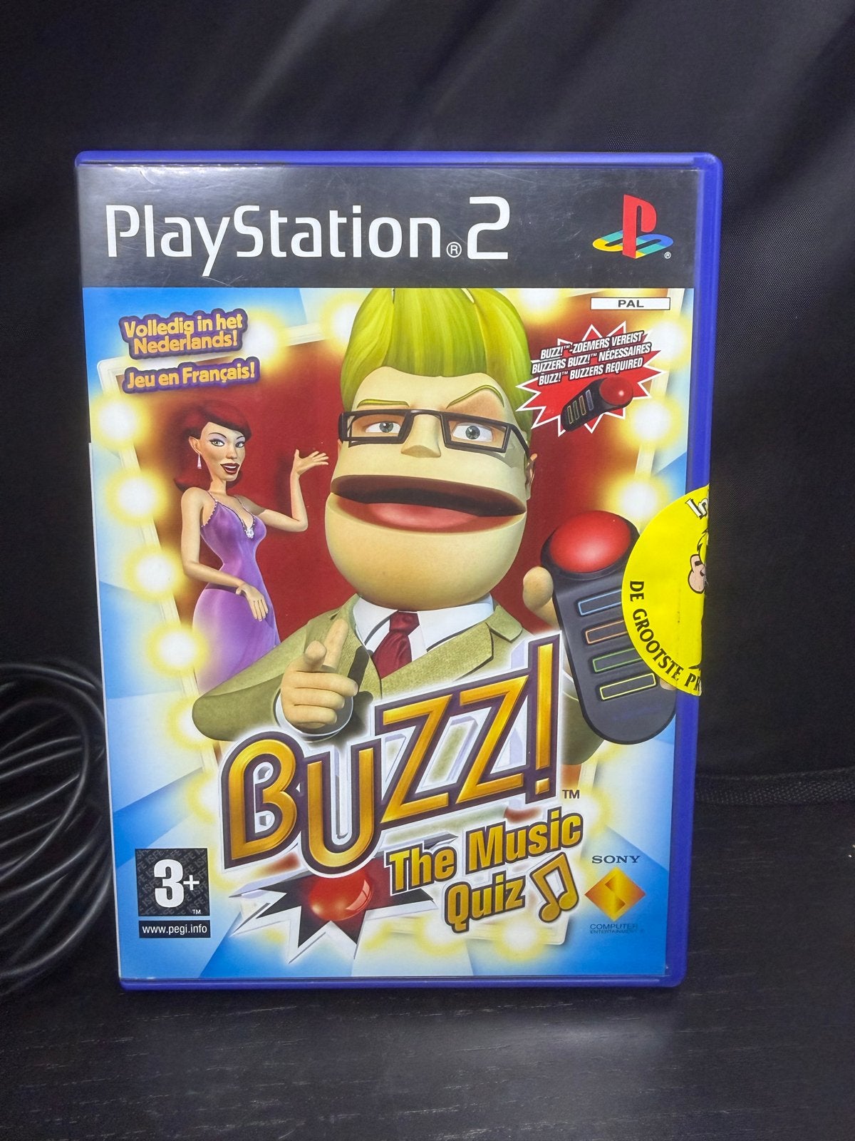 Buzz! The Music Quiz PS2 + 4 Buzzers – Complete Set – NL, Spelcomputers en Games, Eén computer, Ophalen of Verzenden, D, Z