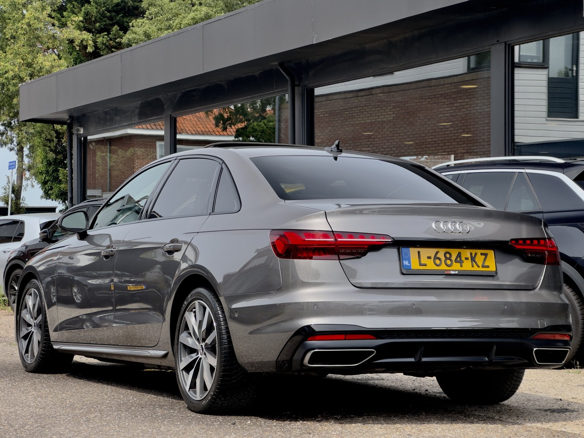Audi A4 Limousine 40 TFSI AUT7 3X S-LINE COMPETITION PANODAK, Auto's, Dealer onderhouden, Gebruikt, Euro 6, 4 cilinders