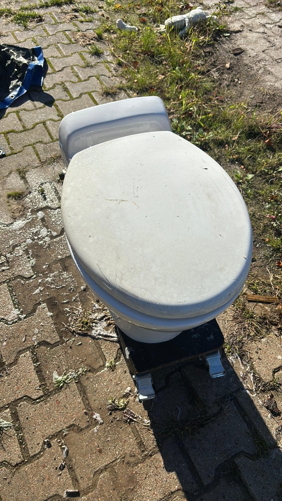 Sanibroyeur toilet met afstandsbediening, Ophalen, Gebruikt, Toilet