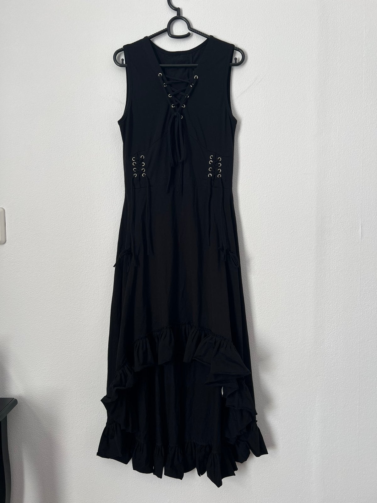 Zwarte lange gothic fairycore jurk, Kleding | Dames, Jurken, Zwart, Ophalen of Verzenden, Zo goed als nieuw, Knielengte