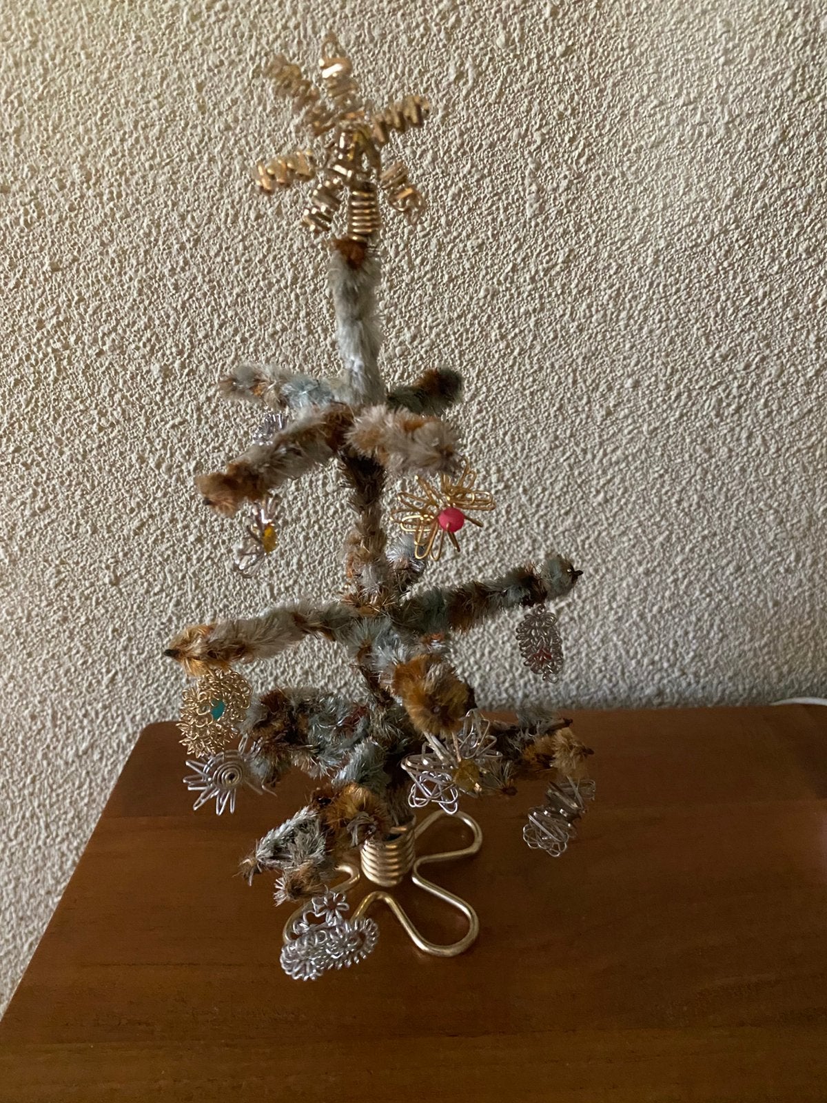 Oud chenille kerstboompje 24 cm, Diversen, Ophalen of Verzenden, Gebruikt