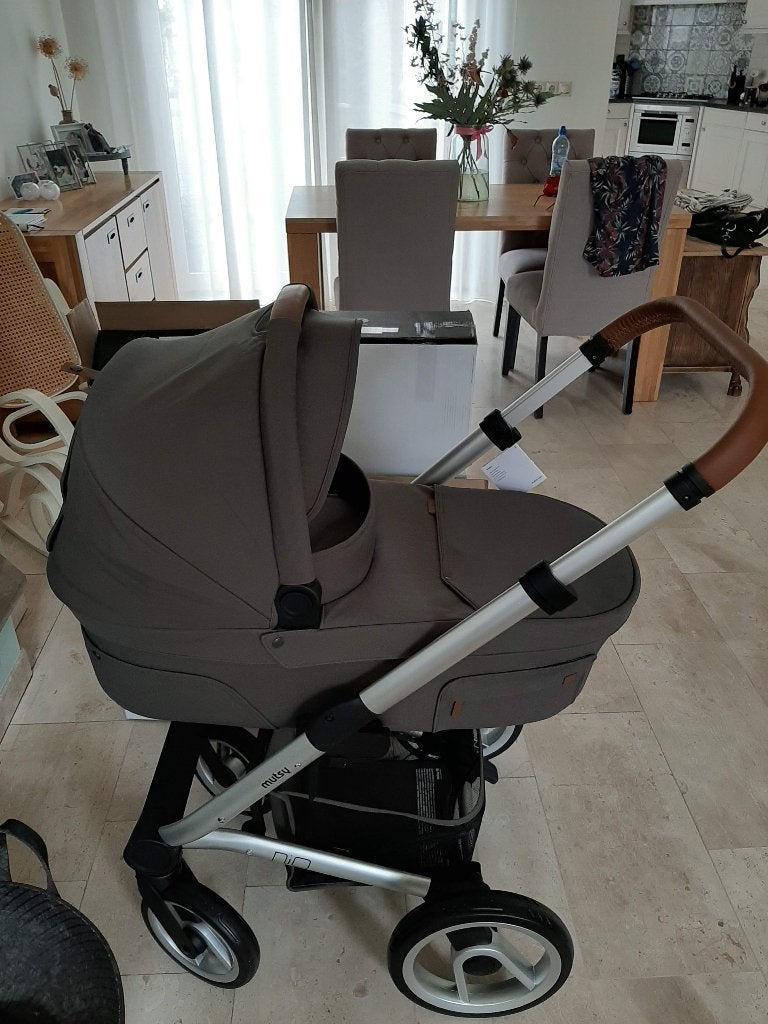 Mutsy Nio kinderwagen, Kinderen en Baby's, Ophalen, Gebruikt, Luchtbanden, Combiwagen