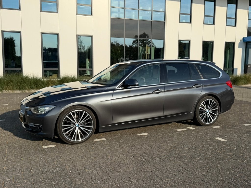 BMW 3-serie Touring (F31) - 316i Executive Sport - Automaat, Automaat, 4 cilinders, USB, Stationwagon