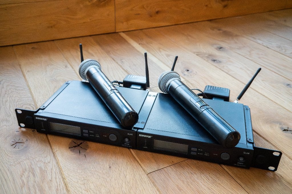 Shure SLX draadloze microfoonset – 2x SLX4 + SLX2/SM58 – K3E, Muziek en Instrumenten, Ophalen of Verzenden, Zo goed als nieuw