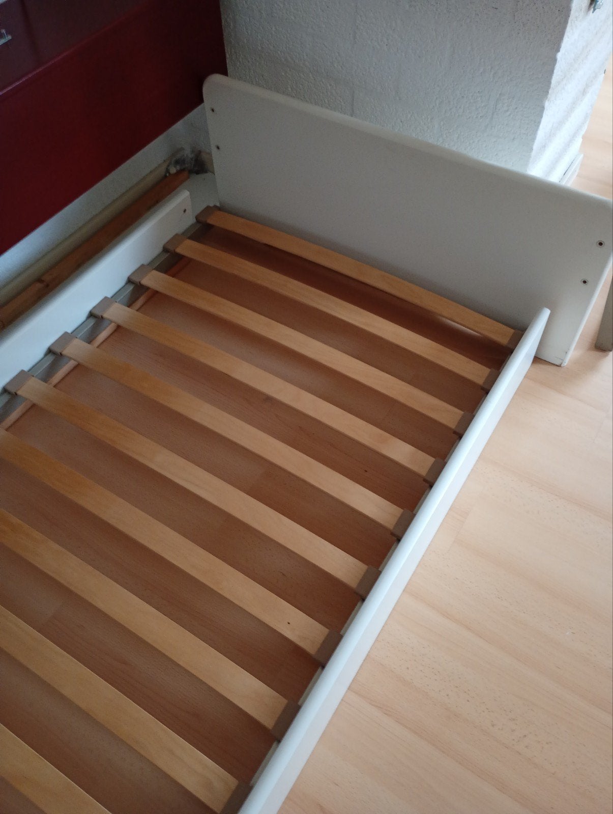 Gratis Eenpersoonsbed 90x200cm, met lattenbodem - Wit, Huis en Inrichting, Ophalen, Gebruikt, 90 cm, Eenpersoons