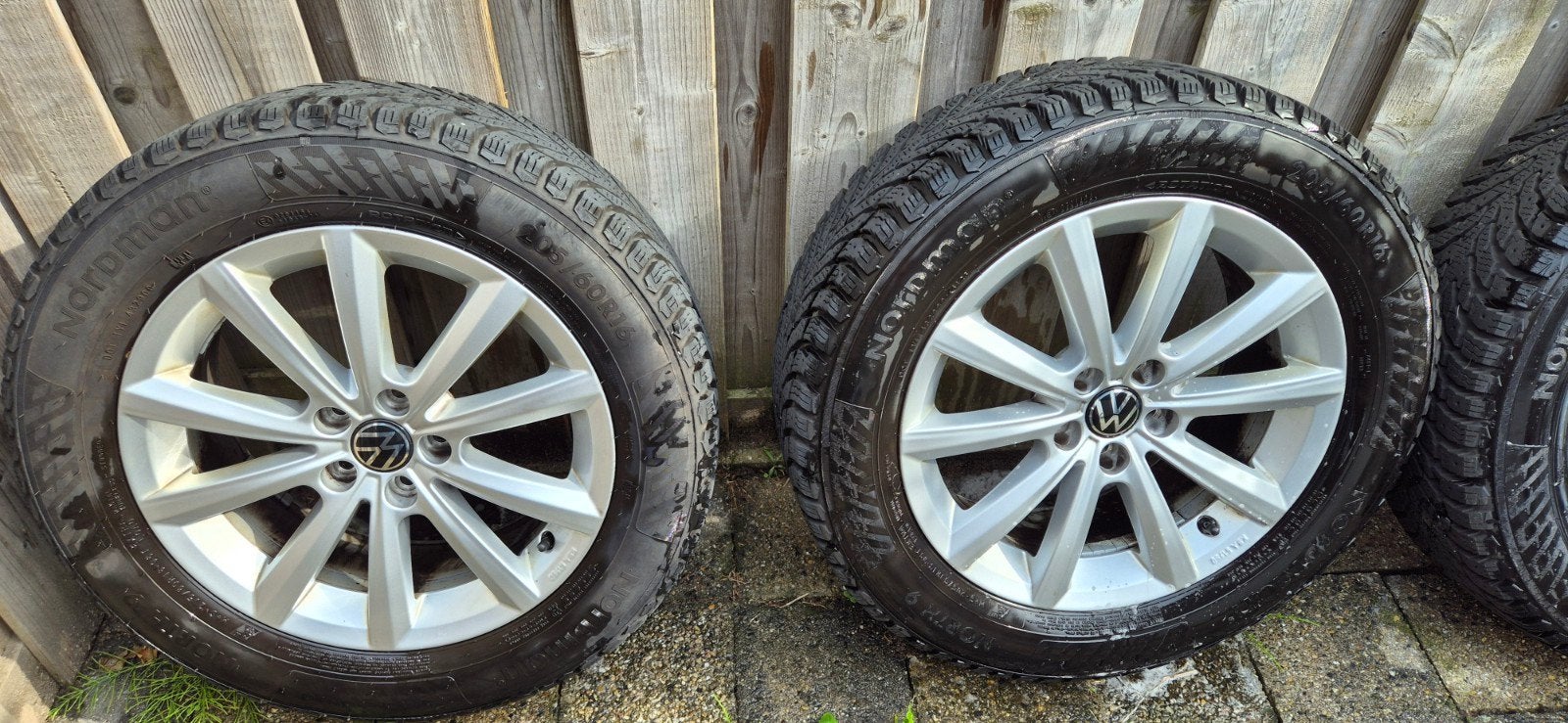 Nordman winterbanden met VW velgen - 205/60R16, Ophalen, Gebruikt, 16 inch, Banden en Velgen