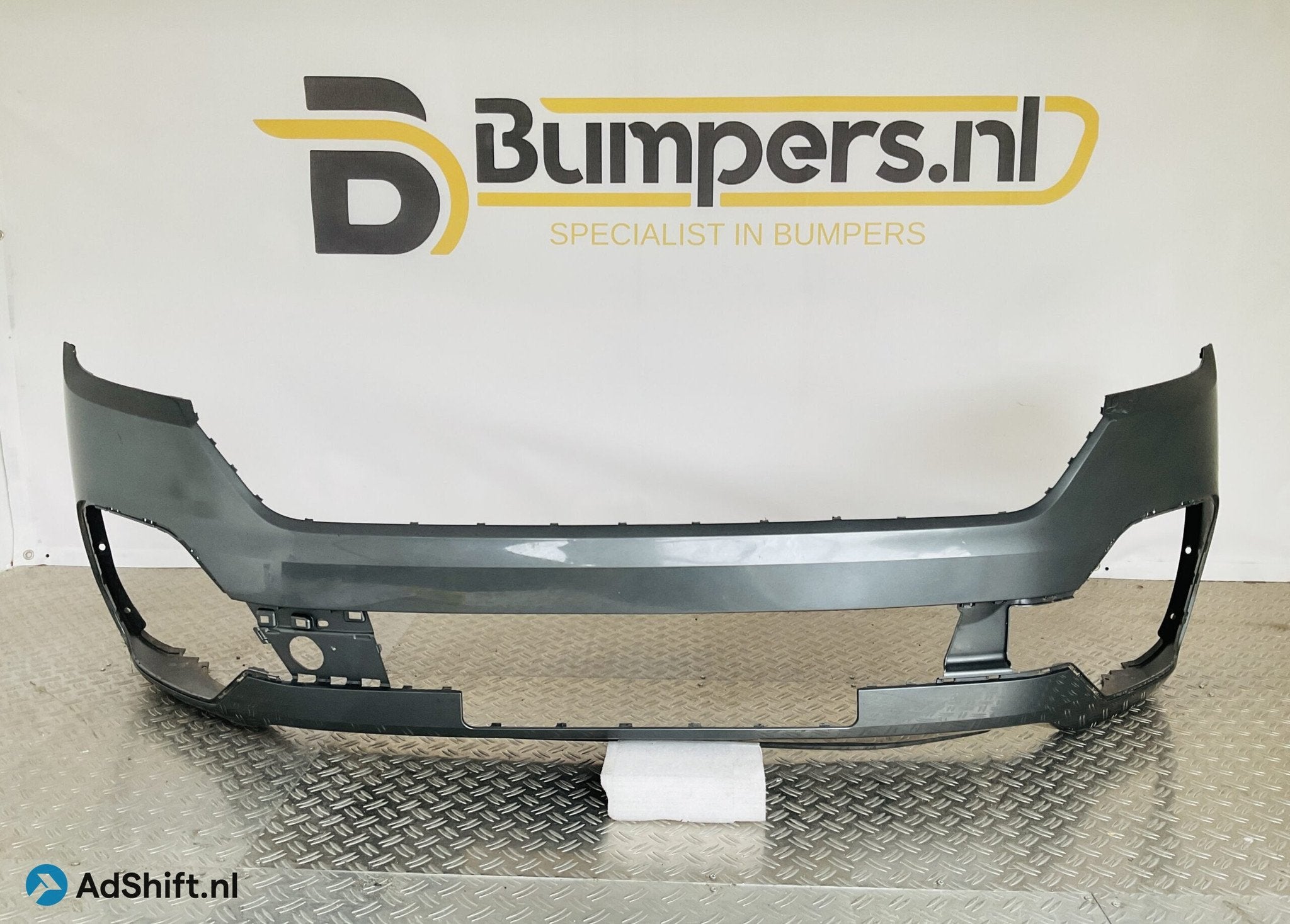 Bumper Volkswagen Transporter 7LA T6 7LA807221B Voorbumper 1