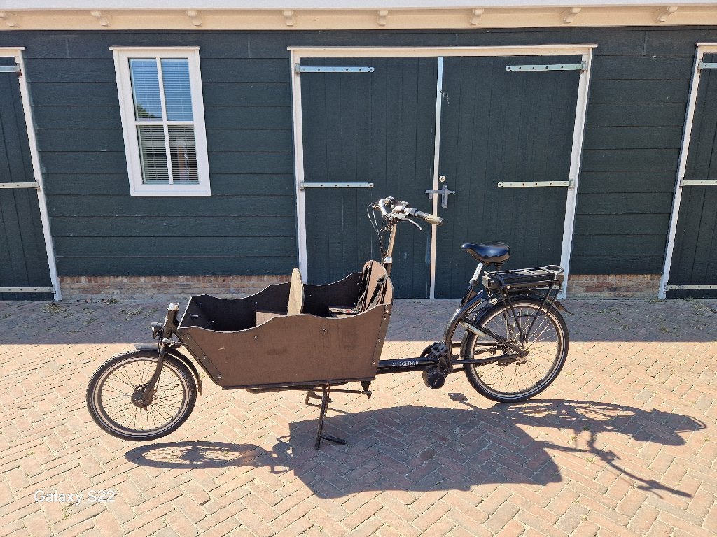 Electrische 2 wiel Bakfiets, 4 kinderen of meer, Gebruikt, Velgrem, Elektrisch