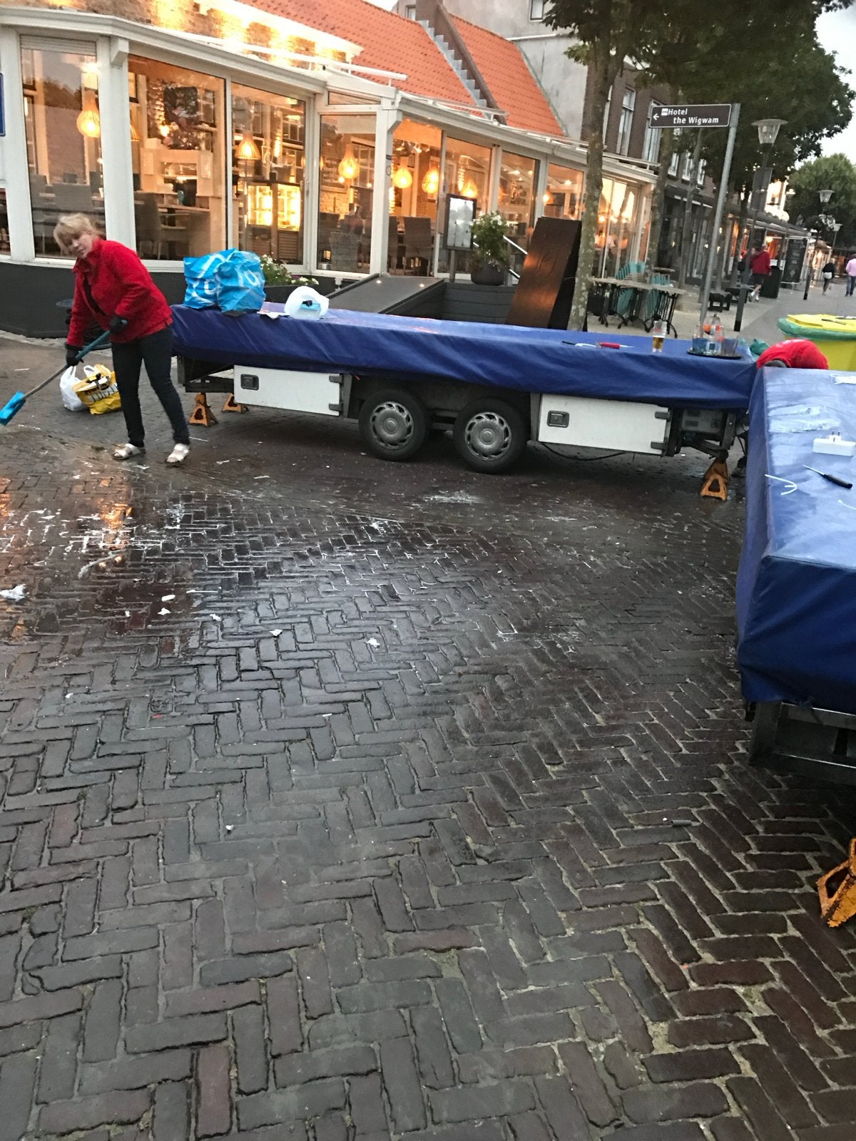 Rijdende koelvitrines 3 x 4 meter en 1 x 3 meter, Zakelijke goederen, Ophalen of Verzenden