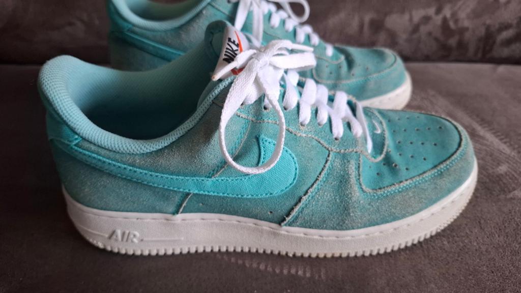 Nike Air Force 1 Sneakers - Turquoise maat 42, Kleding | Heren, Schoenen, Overige kleuren, Nike Air, Ophalen of Verzenden, Sneakers of Gympen
