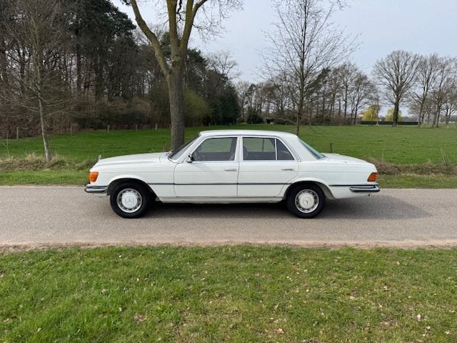 Mercedes-Benz S-klasse 280 S handbak 1972, foto 3