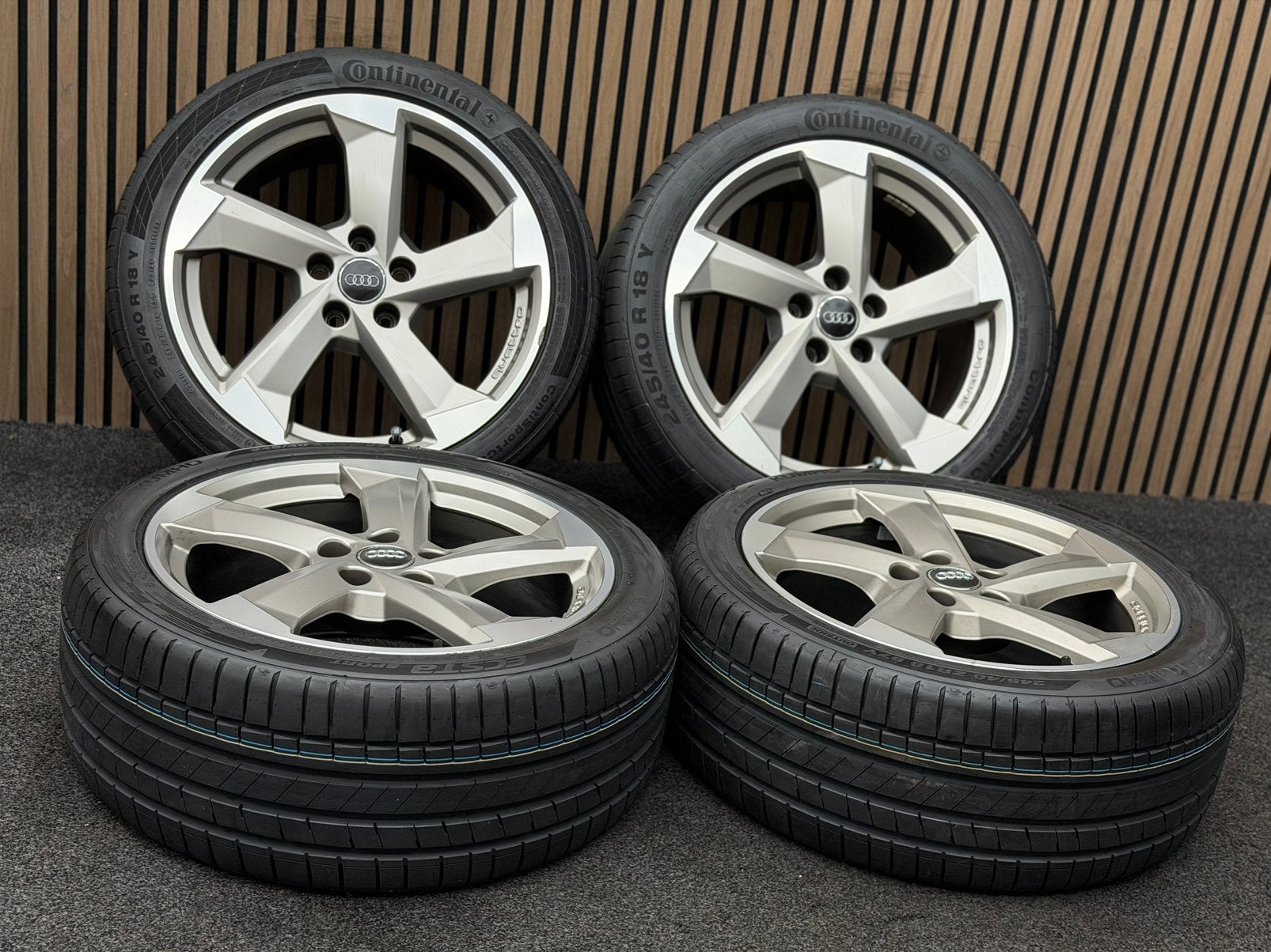 Originele 18 inch Audi A4 S4 B9 5x112 ET40 66.5 245/40/18, Ophalen, 18 inch, 245 mm, .