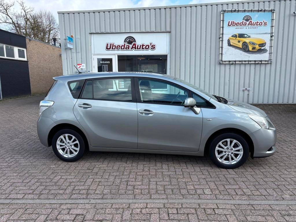 Toyota Verso 1.6 VVT-i Aspiration NL AUTO KM 185883 NAP ZEER, Voorwielaandrijving, Euro 5, Gebruikt, Zwart