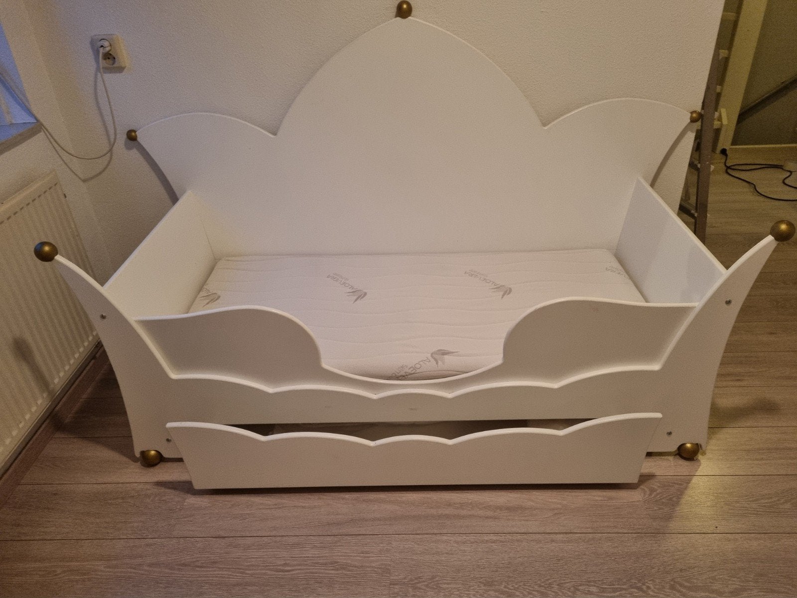 Wildkidzz prinsessenbed 70x150 | peuterbed + matras, Kinderen en Baby's, Ophalen