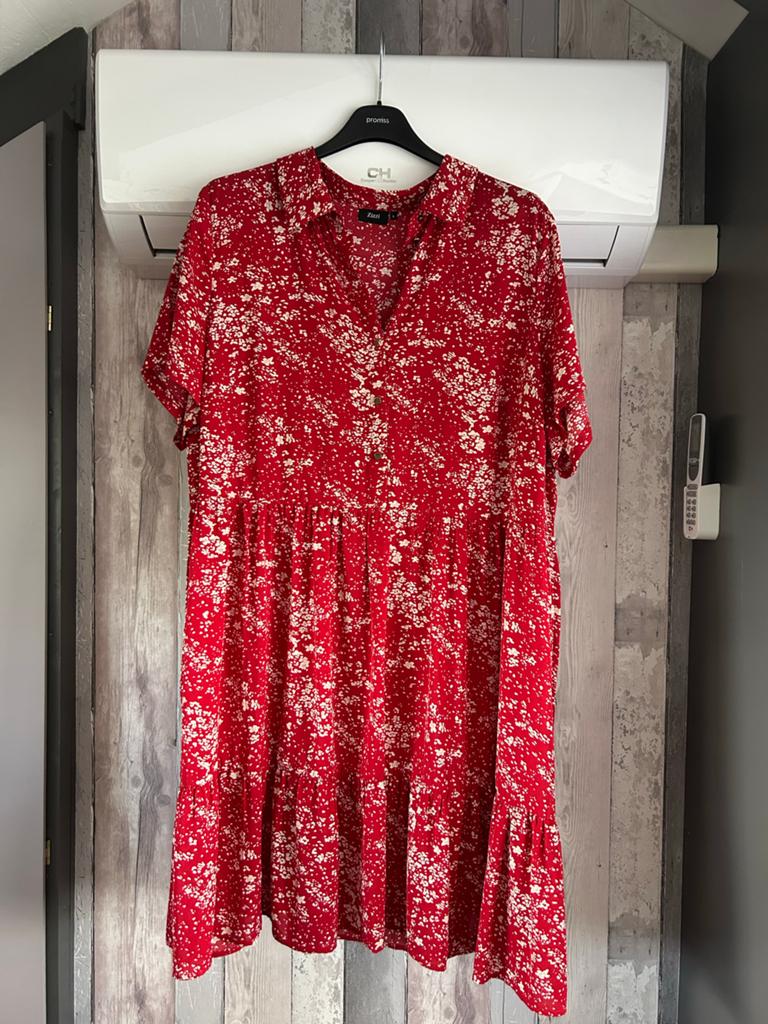 Zizzi Rode Jurk met Bloemenprint - Maat L, Miss Etam, Ophalen of Verzenden, Zo goed als nieuw, Rood