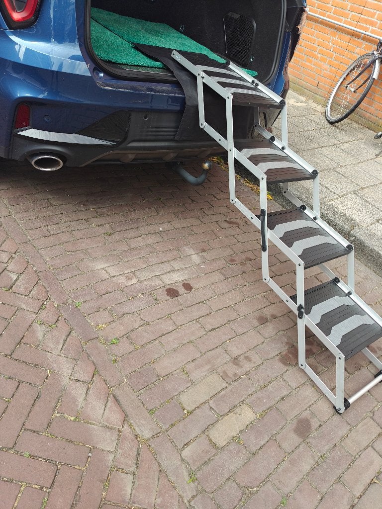 Trixie hondentrap  van Aluminium zo goed als nieuw, Trixie, Ophalen of Verzenden, Zo goed als nieuw, Hondenloopplank