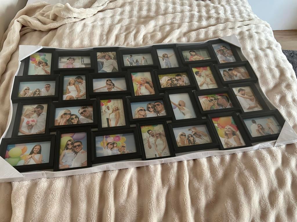 Photoframe voor 28 foto’s 10x15 cm afmeting ca. 103x 60cm, Ophalen, Nieuw