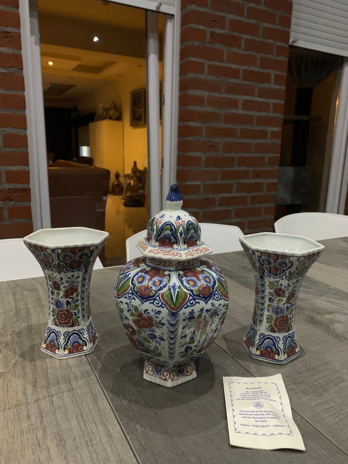 Delft set, Ophalen
