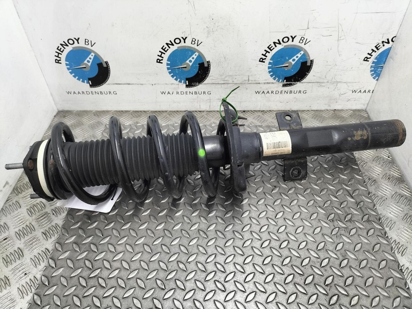 FORD TRANSIT VEERPOOT / SCHOKBREKER LV KK3118045BB 2021, Ophalen of Verzenden, Gebruikt, Stiba lid