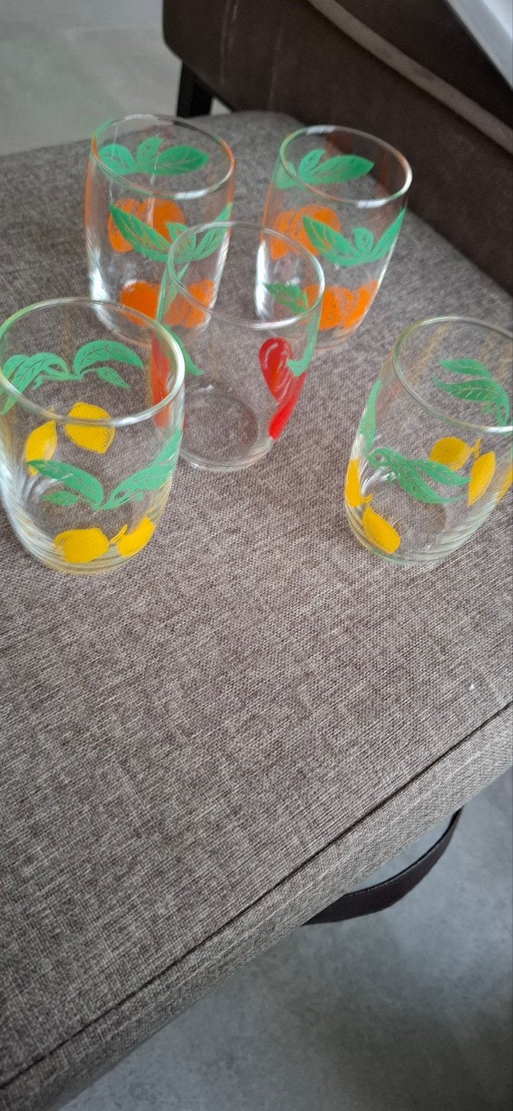 Set van 5 vintage glazen met fruitmotief, Ophalen