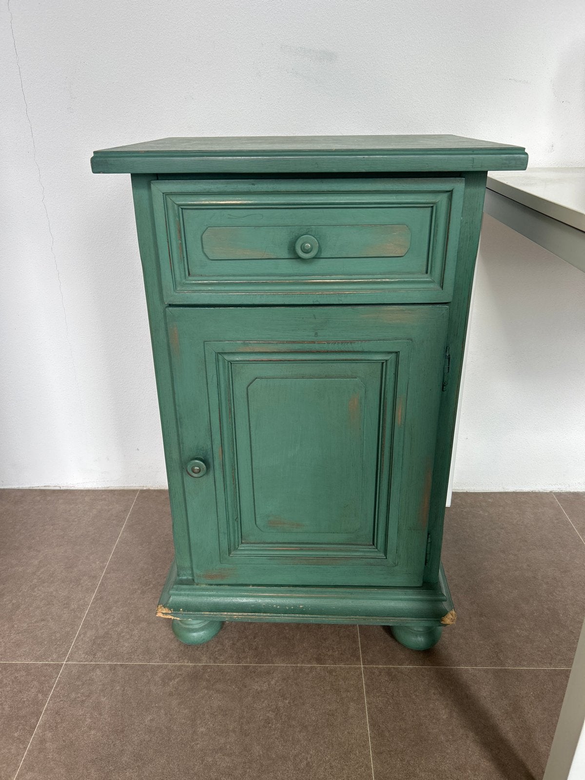 Vintage Groen Nachtkastje / Bijzettafel (80x40x50 cm), Huis en Inrichting, Ophalen, Gebruikt, Minder dan 45 cm, 70 cm of meer