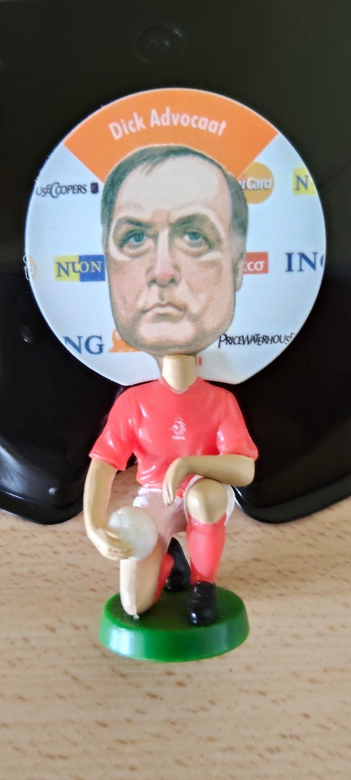 Dick Advocaat, Rooy Makaay, Nigel de Jong EK 2004 Koppiez, Ophalen of Verzenden, Zo goed als nieuw, Overige binnenlandse clubs