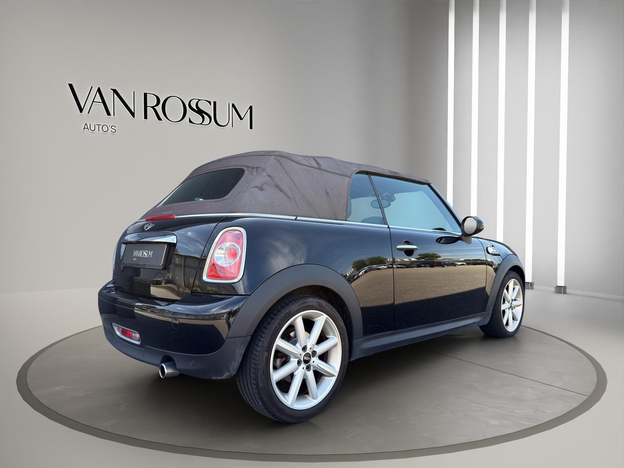 MINI Cabrio 1.6 Cooper Highgate | Leer | Airco (clima) | Cru, Auto's, Mini, Euro 5, Gebruikt, 4 cilinders, Cabriolet