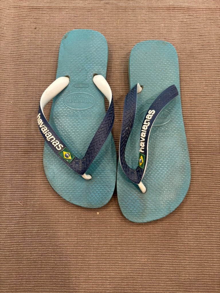 Havaianas brasil teenslippers - maat 35/36 blauw wit!, Gebruikt, Jongen of Meisje, Schoenen, Ophalen of Verzenden
