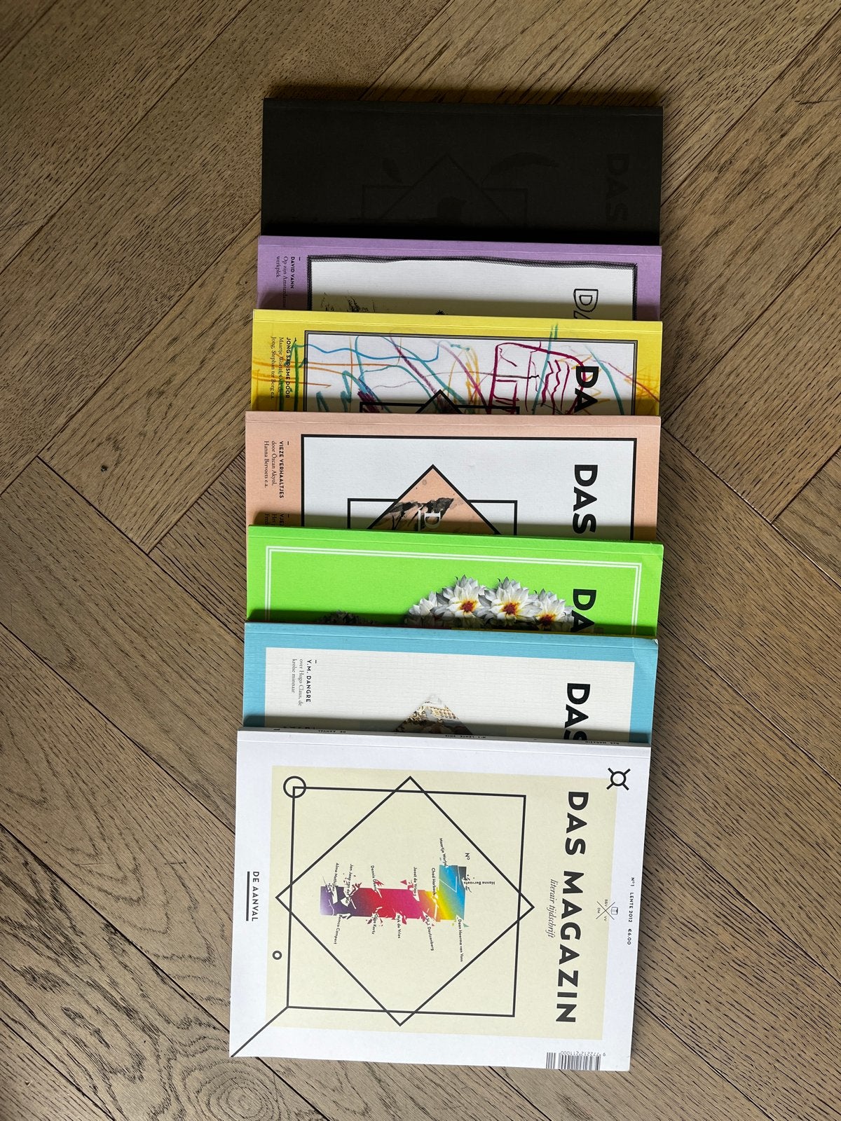DAS Magazine - Eerste Jaargang (Literair Tijdschrift), Ophalen of Verzenden, Zo goed als nieuw, Overige typen