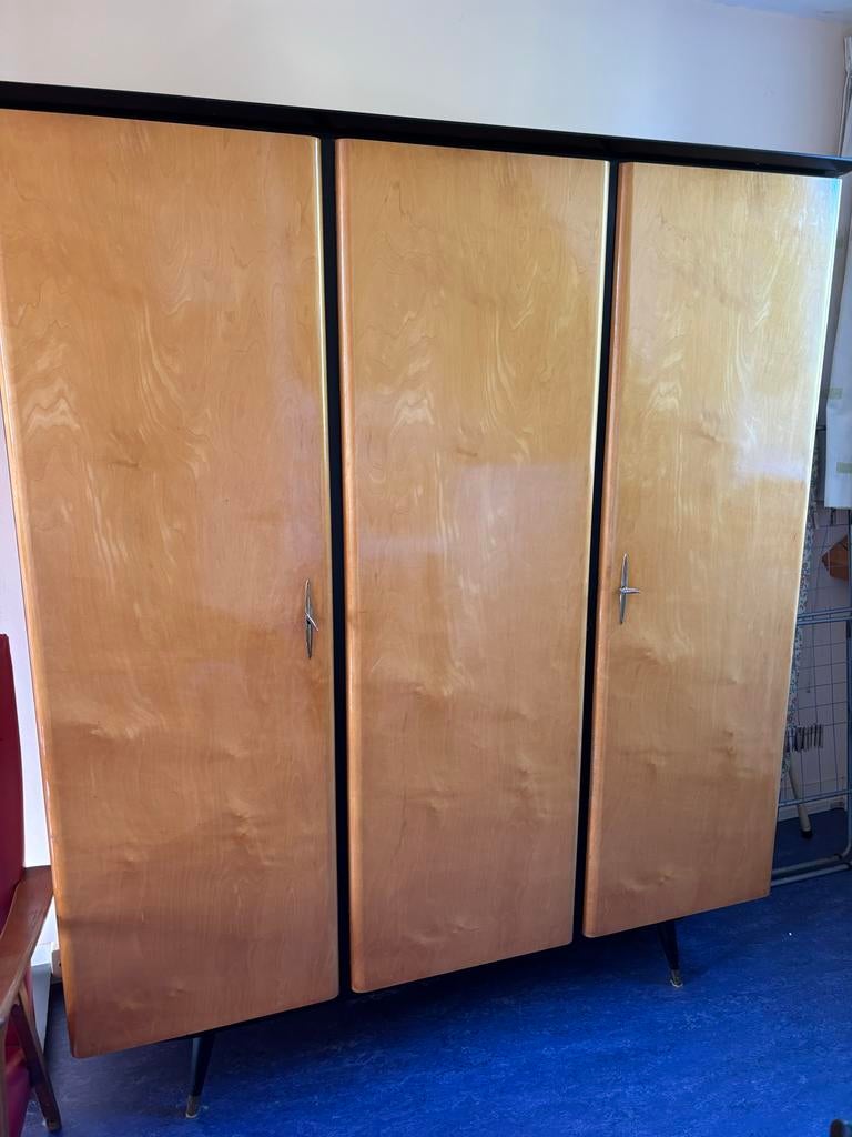 Vintage jaren '50 kledingkast - Stijlvol en functioneel, Ophalen, Gebruikt, 100 tot 150 cm, 150 tot 200 cm