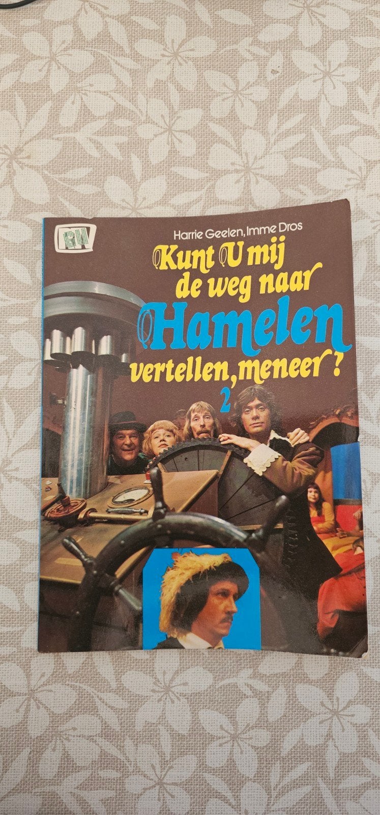Tijdschrift:Kunt u mij de weg naar Hamelen vertellen, meneer, Gelezen, Fictie algemeen, Ophalen of Verzenden, Harrie Geelen, Imme Dros