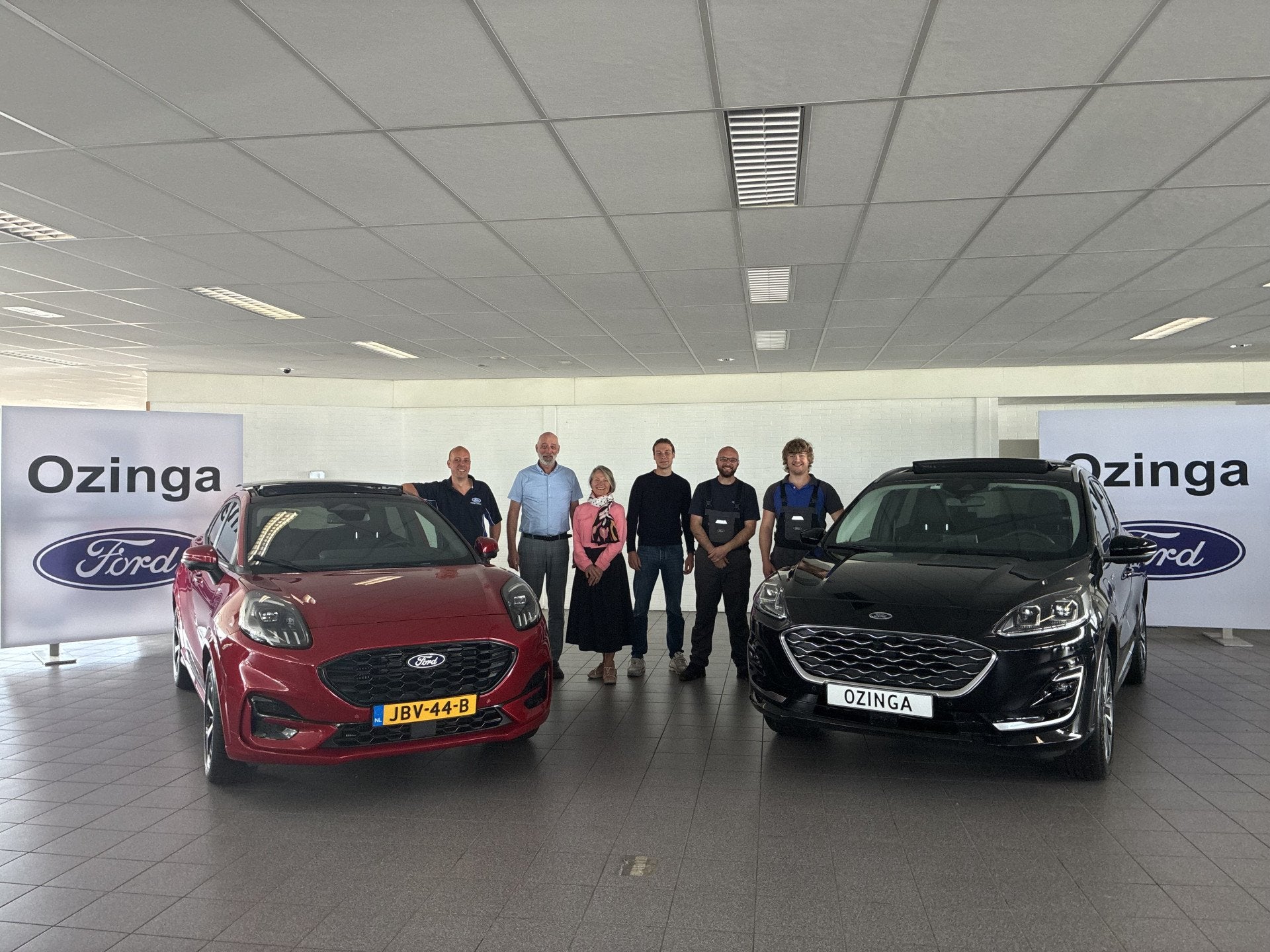 Foto 20 van Ford Kuga 2.5 PHEV ST-Line X-20 inch-trekhaak winterpakket