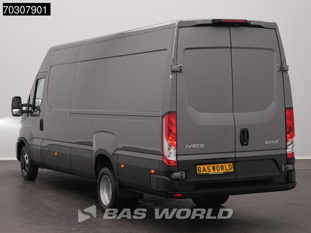 Iveco Daily 35C21 3.0L Automaat L3H2 210PK Dubbellucht ACC L, Auto's, Automaat, Stof, Euro 6, 4 cilinders