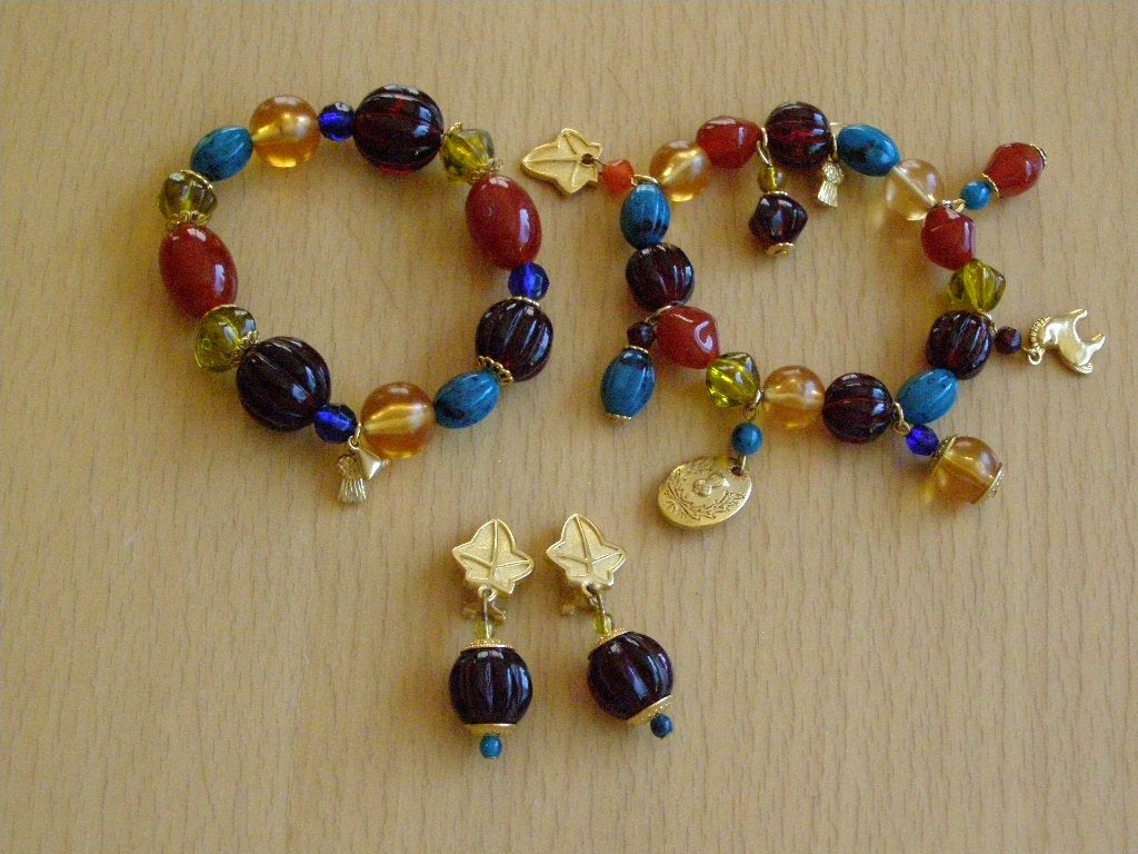 Vintage Liz Claiborne Armbanden & Oorclips - Kunststof, Gebruikt, Overige kleuren, Kunststof of Plastic, Ophalen of Verzenden