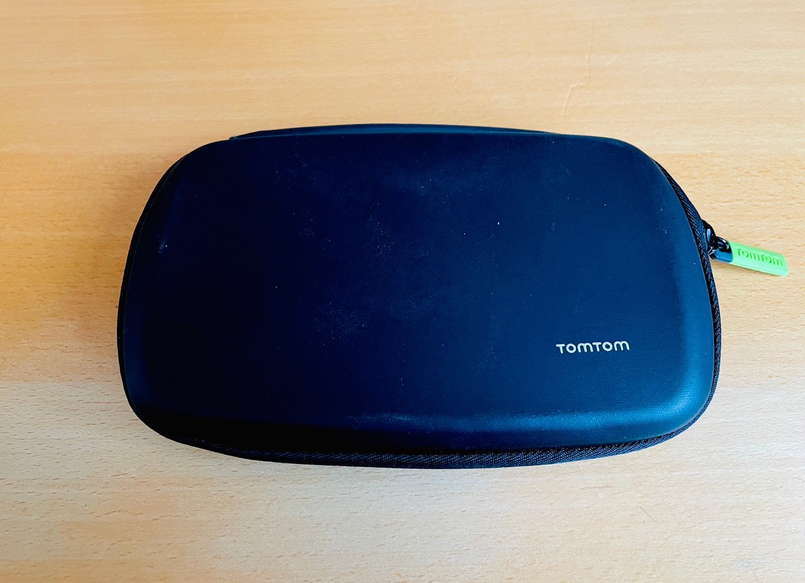 TomTom beschermhoes voor auto navigatie 5” inch., Auto diversen, Ophalen of Verzenden, Zo goed als nieuw