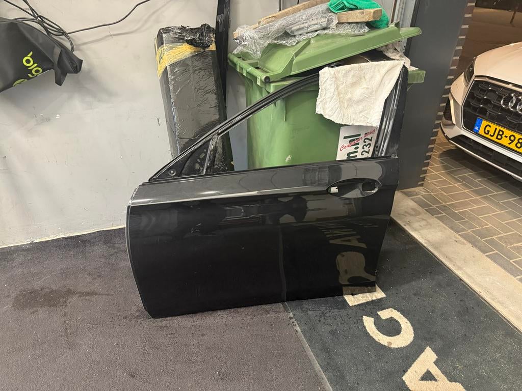 Mercedes E klasse W213 Deur Links Voor Zwart - Lichte Krasje, Ophalen of Verzenden, Gebruikt, Mercedes-Benz