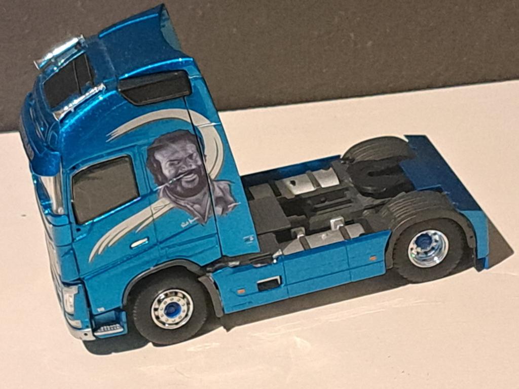 Tekno volvo, Hobby en Vrije tijd, Modelauto's | 1:50, Ophalen of Verzenden, Zo goed als nieuw, Bus of Vrachtwagen, Tekno