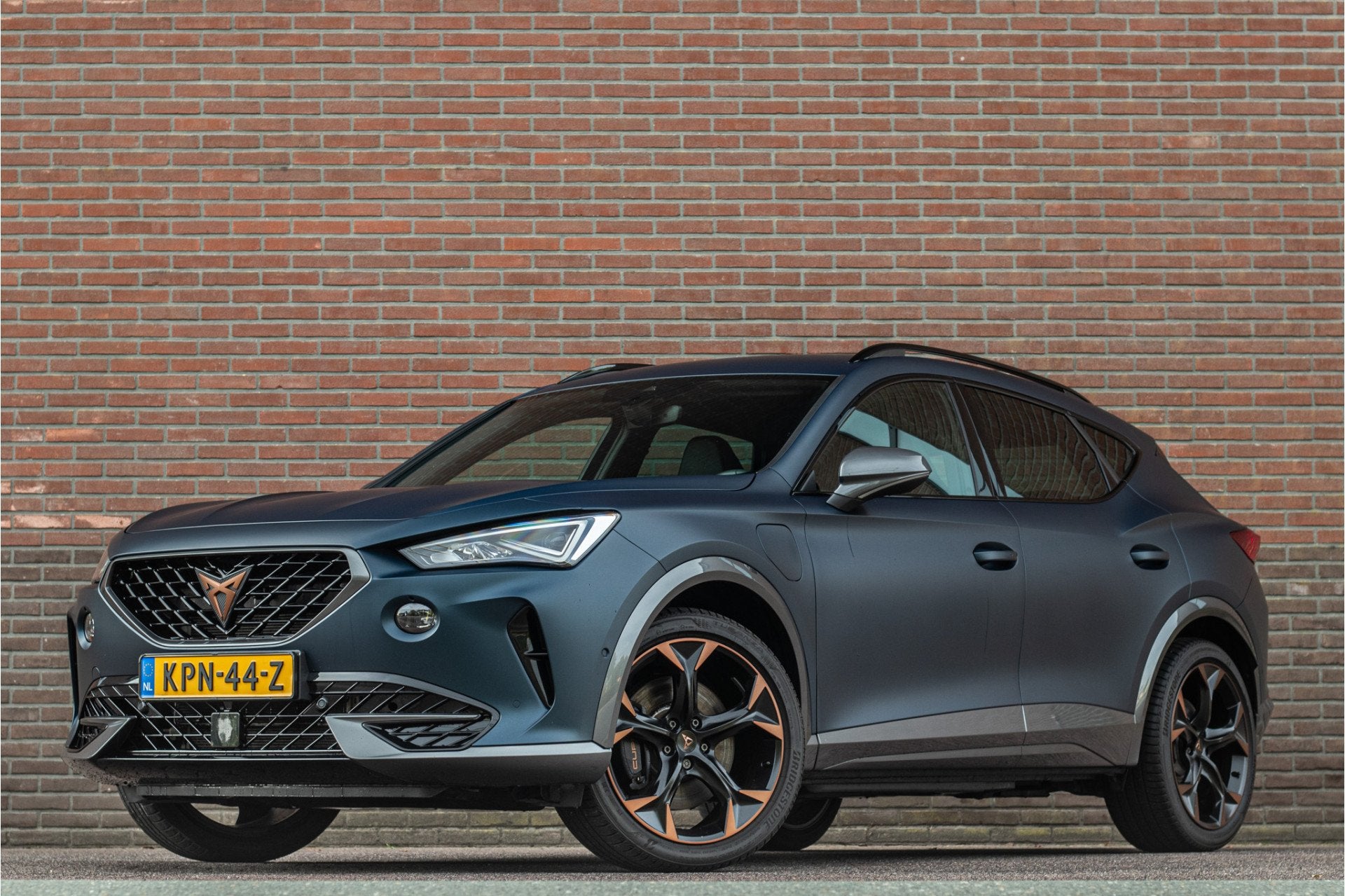 CUPRA Formentor 1.4 e-Hybrid 245pk VZ, Stoel & Stuurverwarmi, Gebruikt, 4 cilinders, Formentor, Blauw