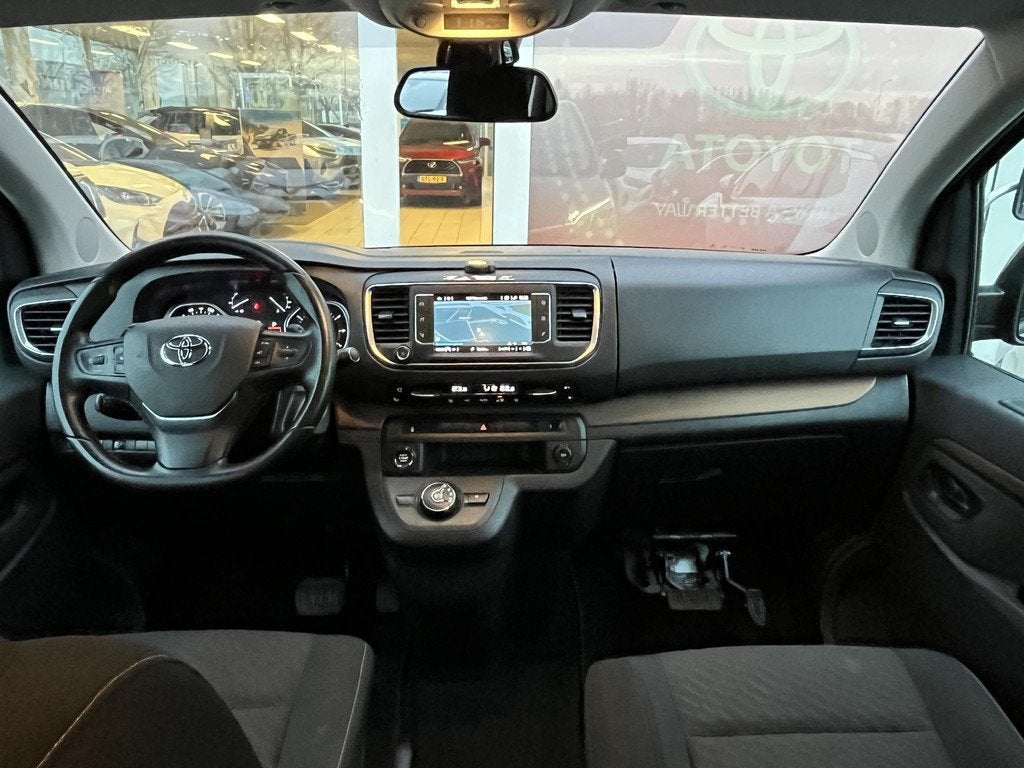Toyota PROACE Worker 2.0 D-4D Dynamic Long DC Verso | 1e Eig, Stof, Euro 6, 4 cilinders, Bedrijf
