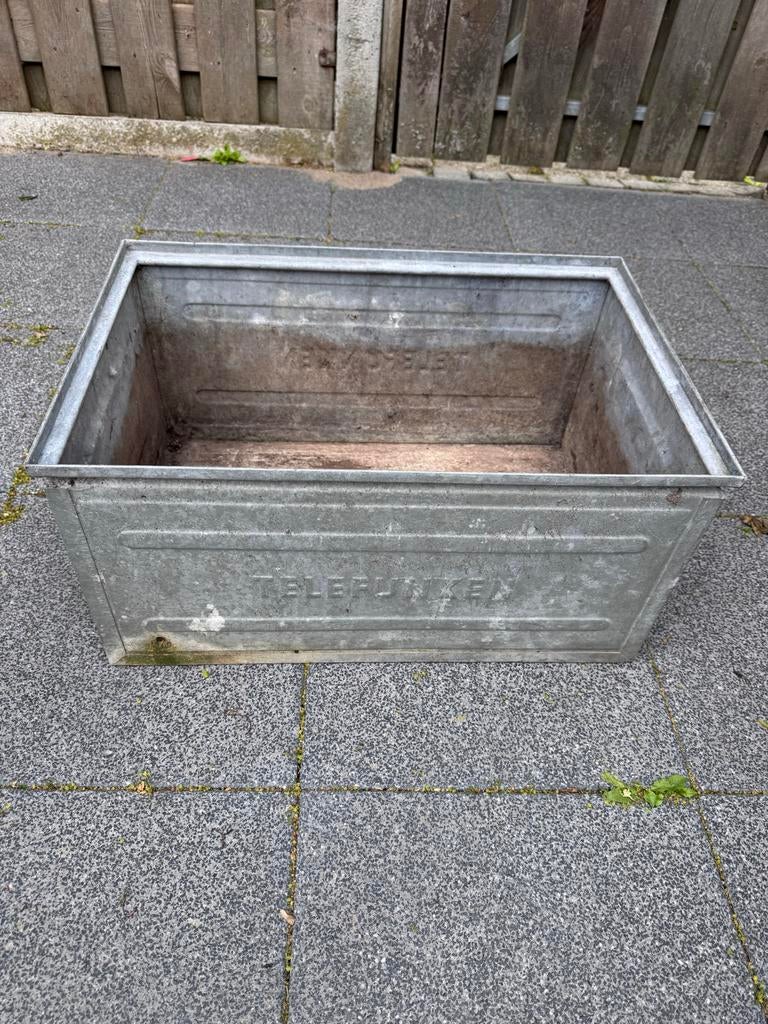 Vintage Telefunken metalen bak / plantenbak, Ophalen, Gebruikt, Metaal, 60 tot 100 cm