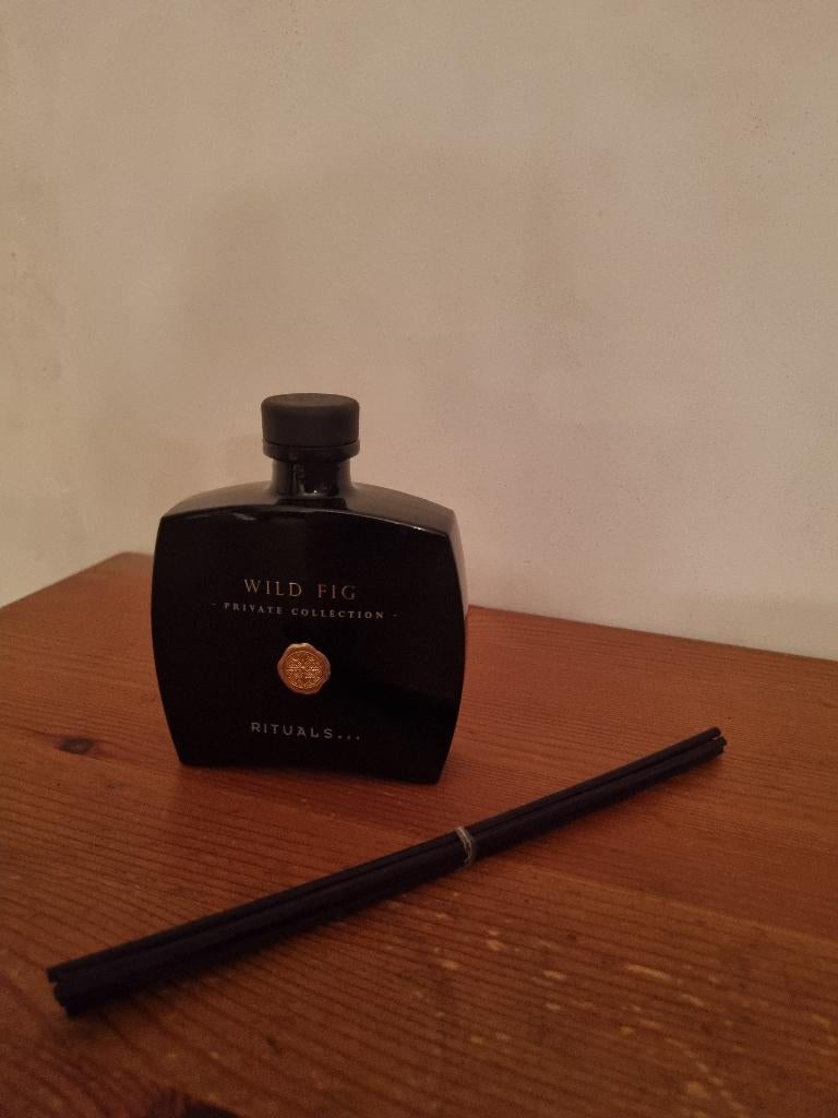 Rituals huisparfum wild fig, Huis en Inrichting, Woonaccessoires | Kandelaars en Kaarsen, Ophalen of Verzenden, Nieuw, Overige materialen