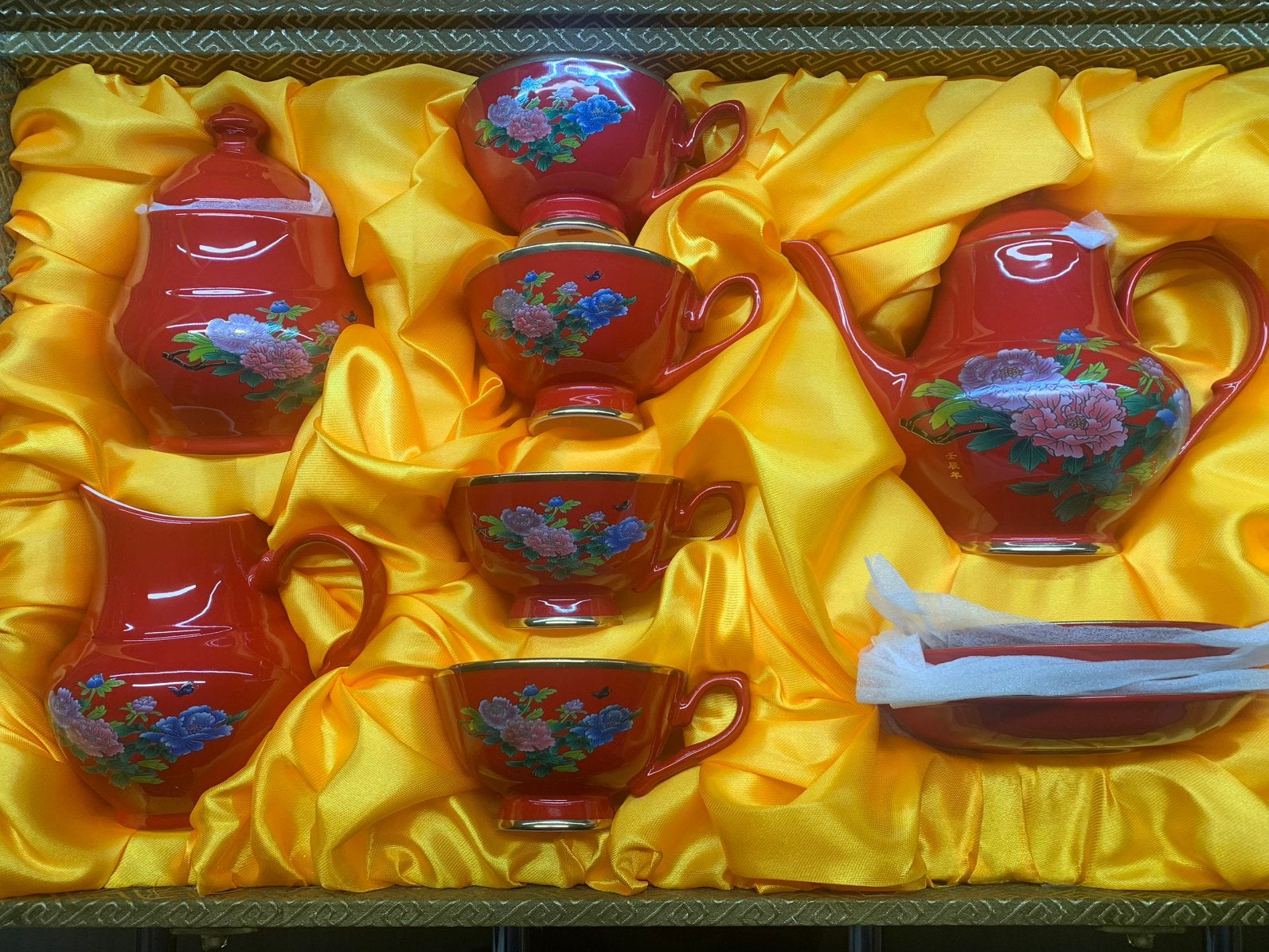 Origineel Chinees porseleinen thee setje, nieuw in doos., Ophalen of Verzenden