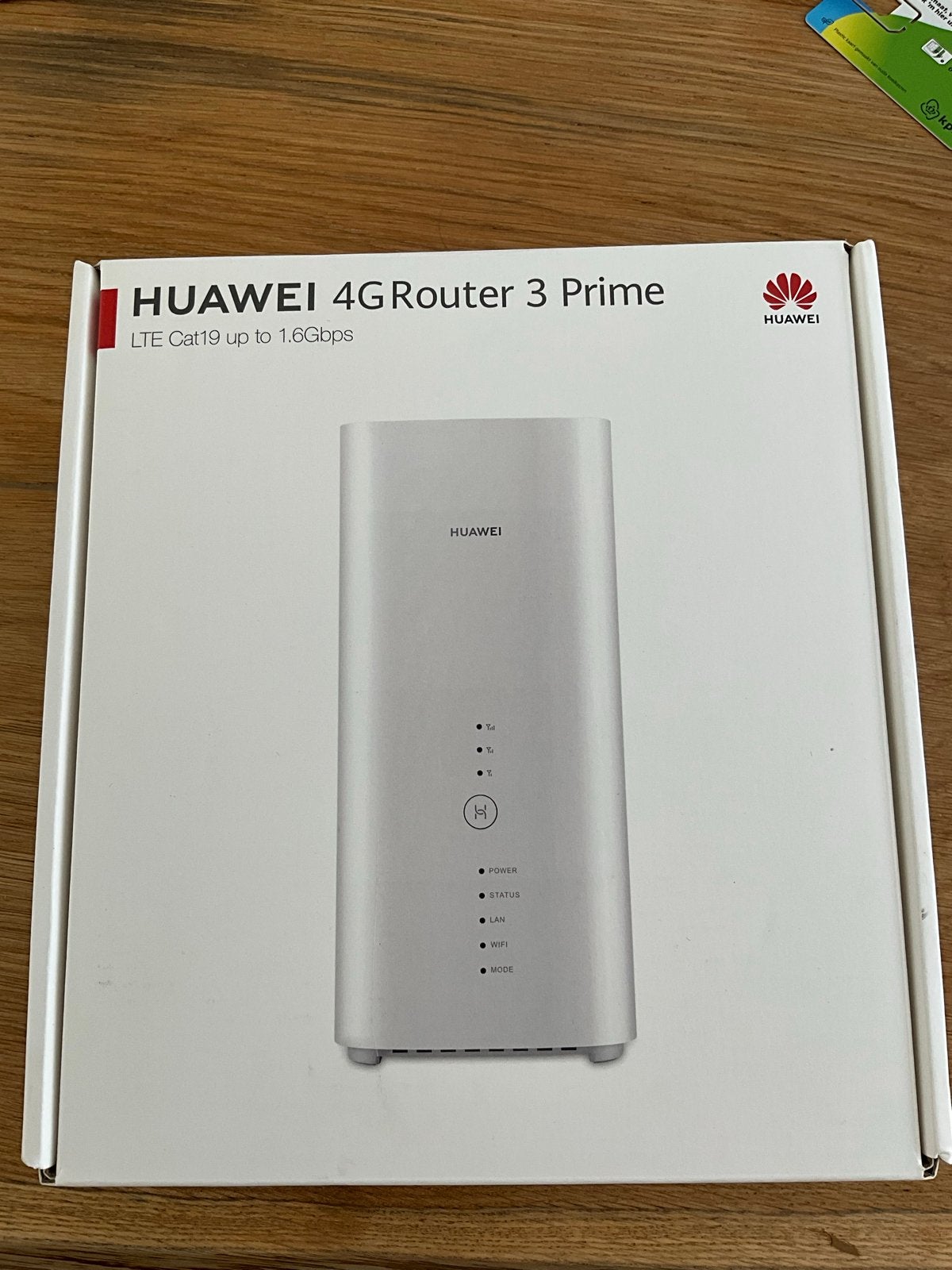 Huawei 4G Router 3 Prime B818-263 LTE 4G+ Simlock Vrij, Ophalen of Verzenden, Zo goed als nieuw, Router met modem