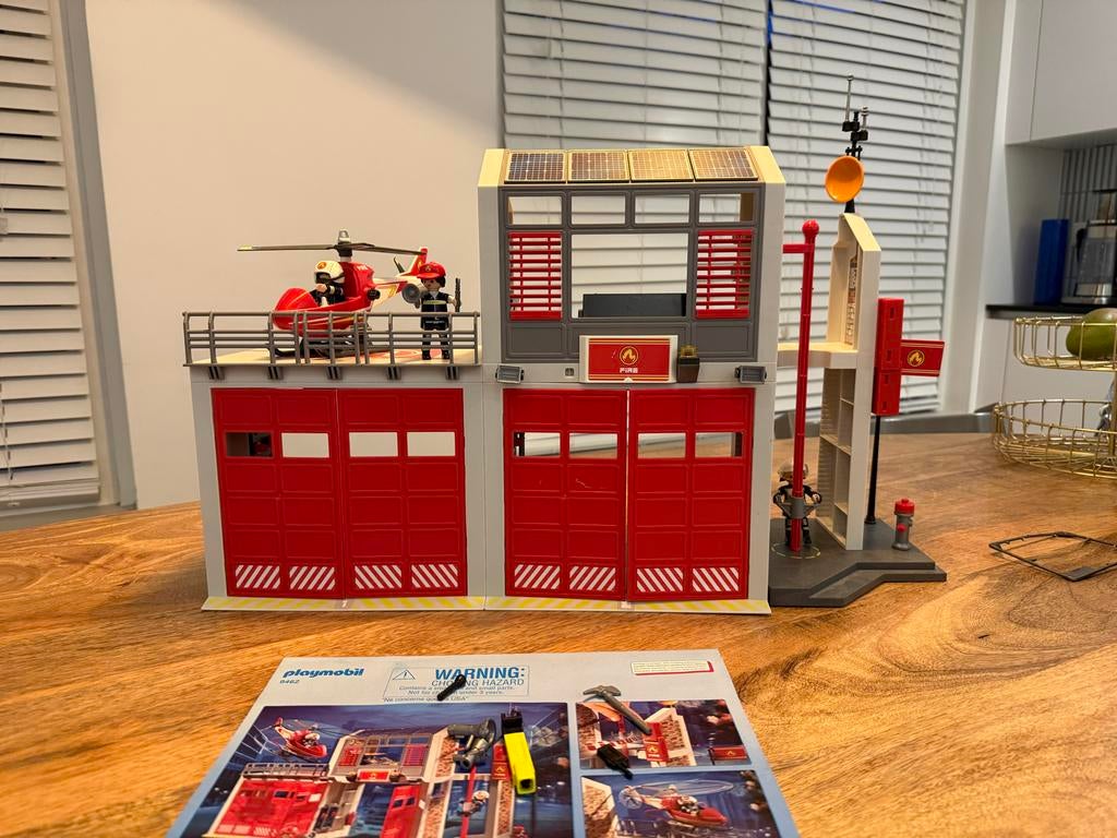 PlayMobil Brandweerkazerne, Kinderen en Baby's, Speelgoed | Playmobil, Ophalen of Verzenden, Zo goed als nieuw, Complete set