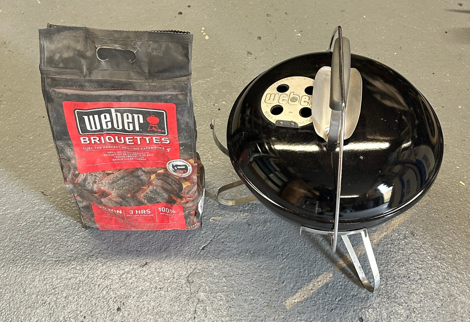 Weber Smokey Joe BBQ + Weber briketten, Ophalen of Verzenden, Zo goed als nieuw