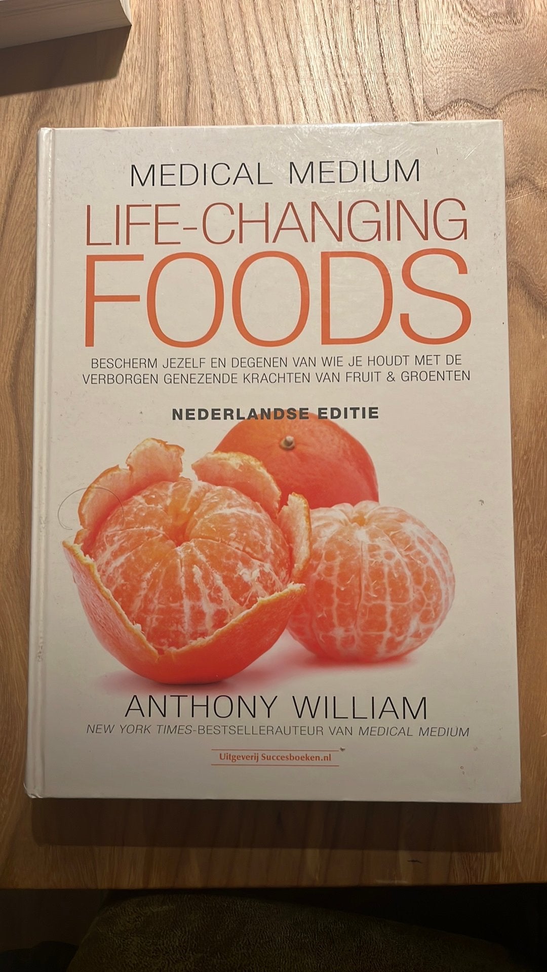 Anthony William - Life Changing Foods, Boeken, Ophalen of Verzenden, Gelezen, Anthony William
